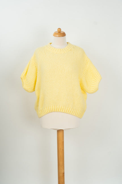 Geel oversized truitje