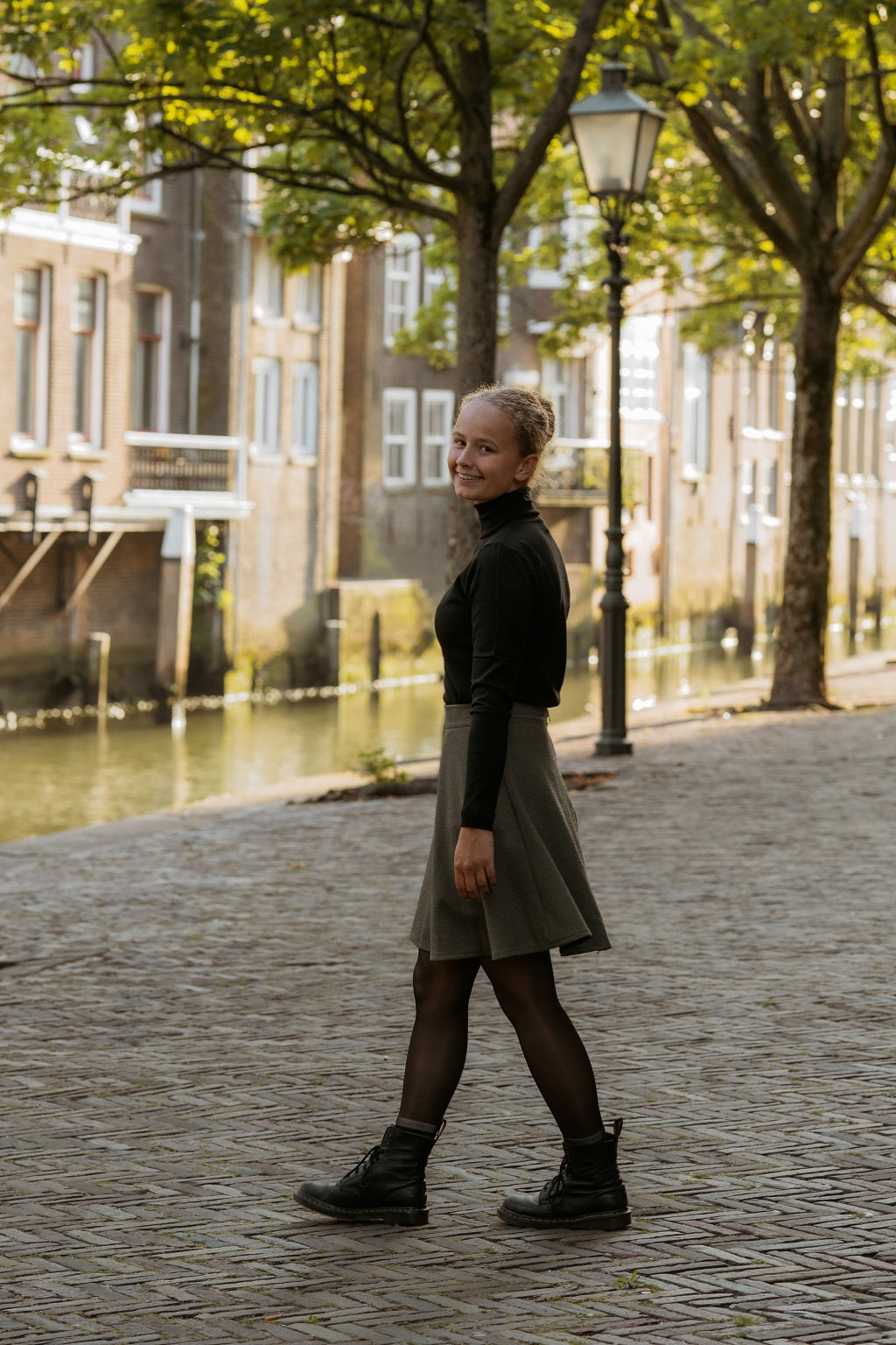 Groen klokkend bouclé rokje