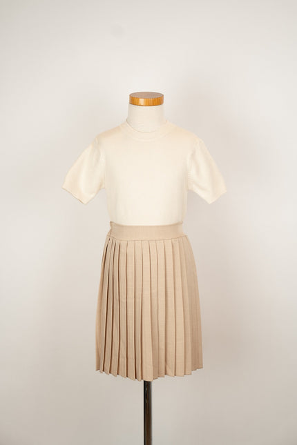 Zandkleur plooirokje, langere lengte