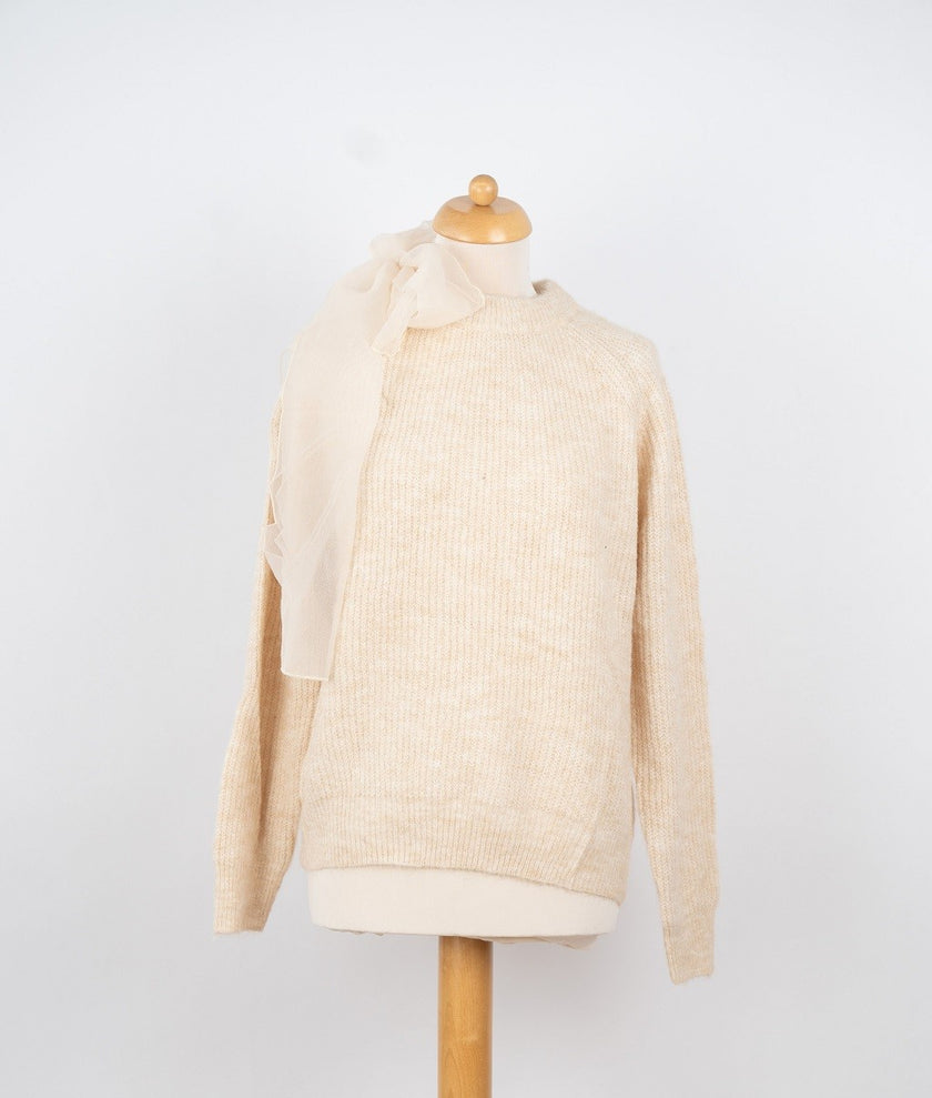 Beige truitje met strik