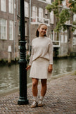 Zandkleur rokje met plooitjes