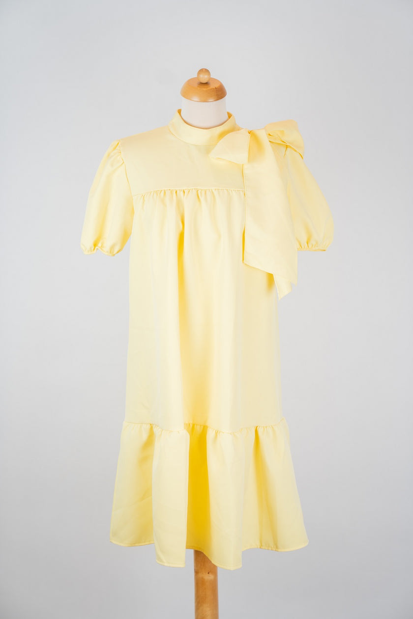 Gele jurk met strik, korte mouw
