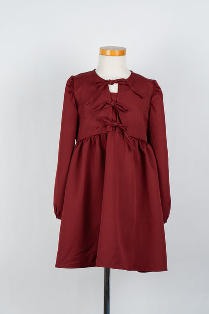 Bordeaux jurkje met strikjes