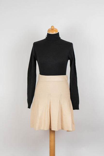 Zandkleur gebreid plooirokje