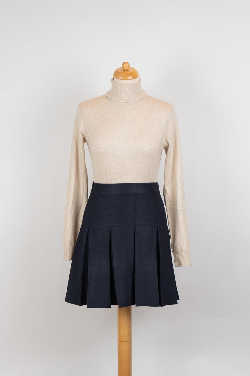 Donkerblauw gebreid plooirokje