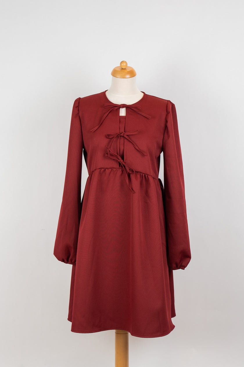 Bordeaux jurk met strikjes