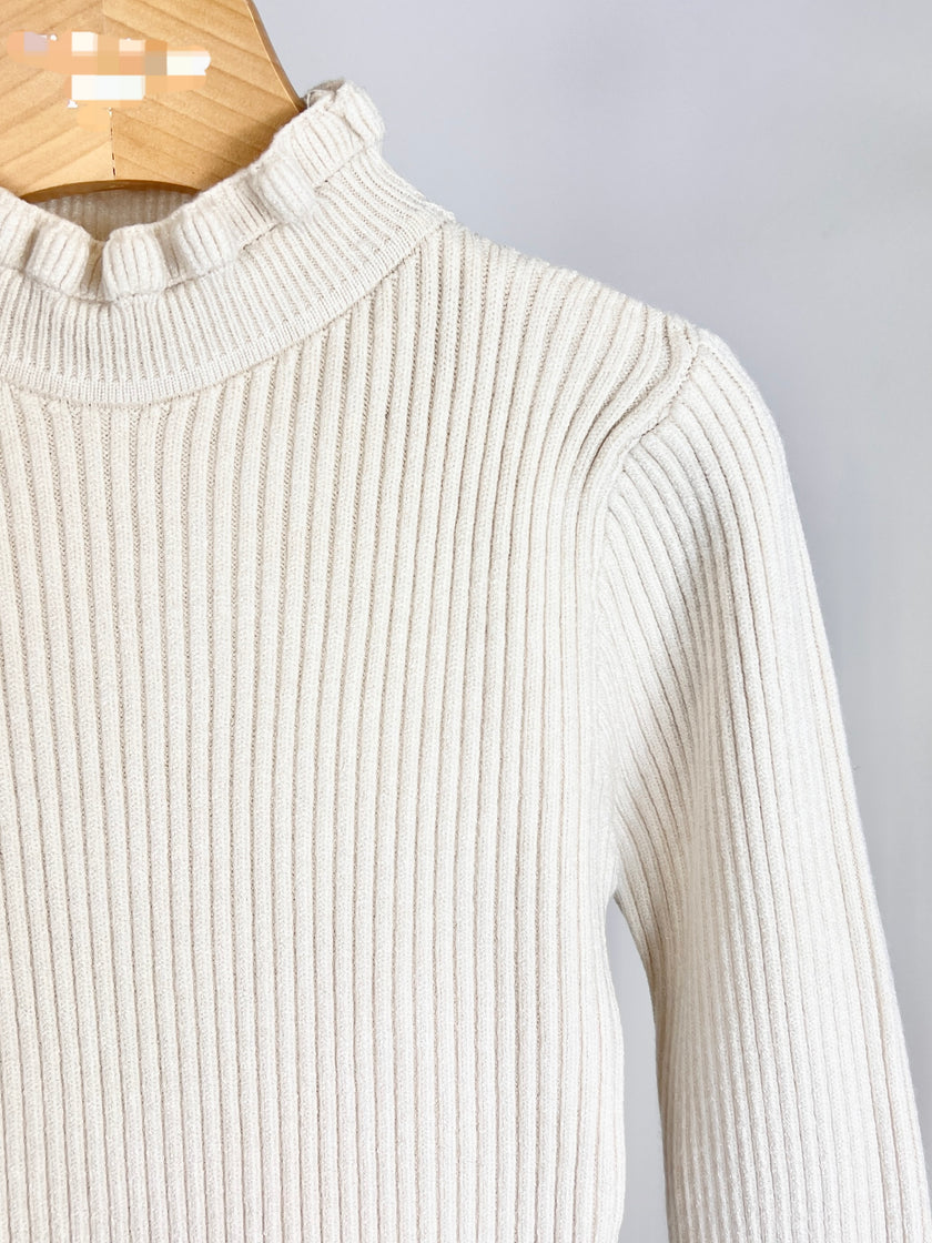 Zand gebreid truitje