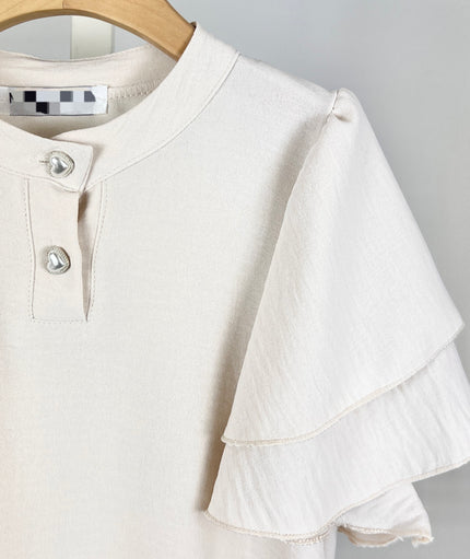 Zandkleur bloesje met leuk mouwtje