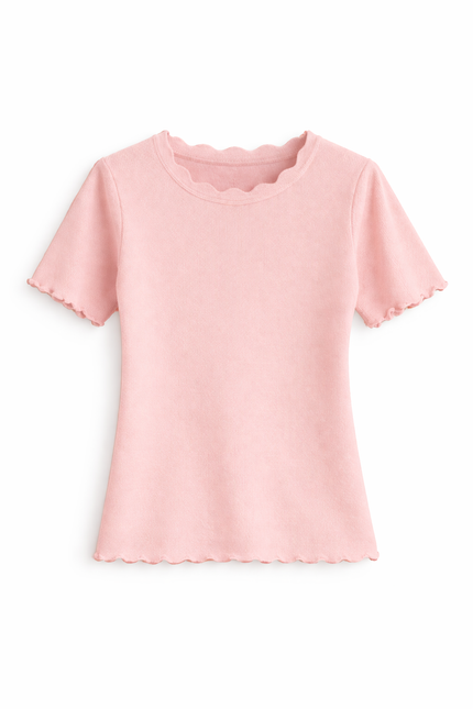 Roze truitje met schulpdetails
