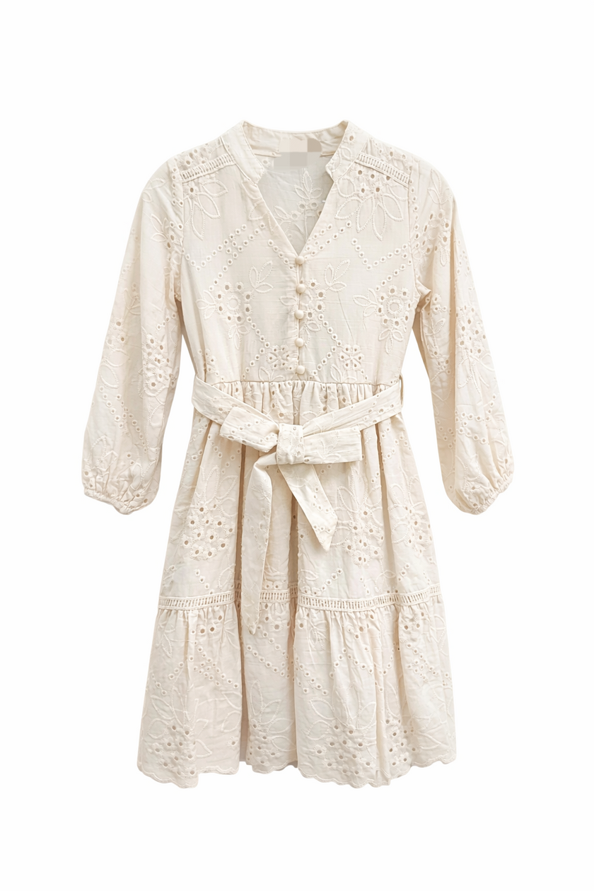 Poederbeige broderie jurk