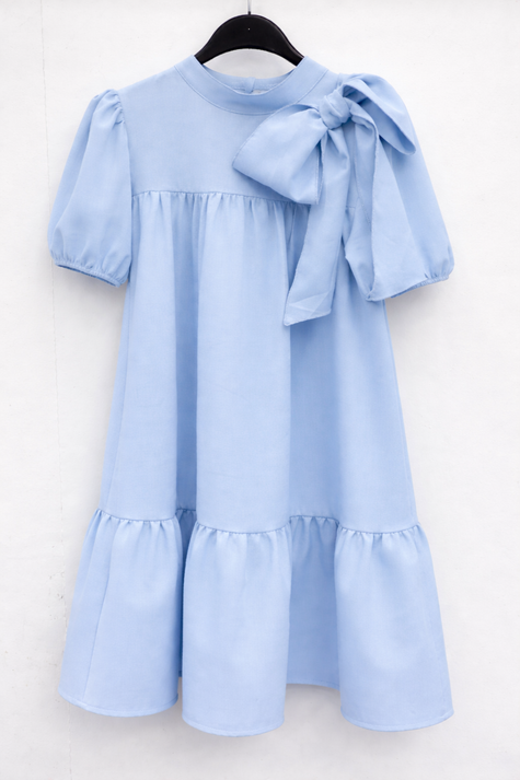 Lichtblauwe jurk met strik, korte mouw