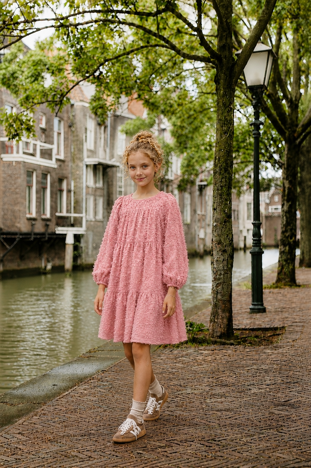 Roze jurkje, lange mouw