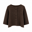 Bruin vest met grote knopen