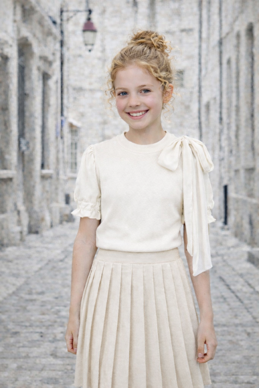 Offwhite shirt met royale strik