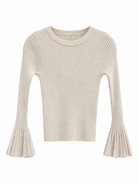 Beige truitje, klokkend mouwtje