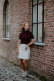 Kersenkleur truitje met reliëf