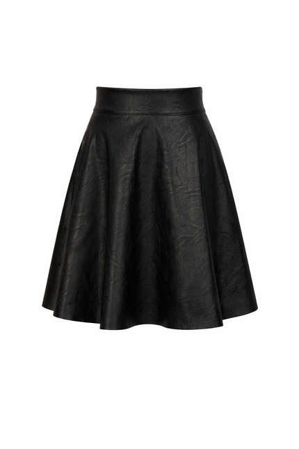 Zwart klokkend lederlook rokje