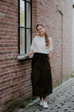 Zandkleur truitje met mooi mouwtje