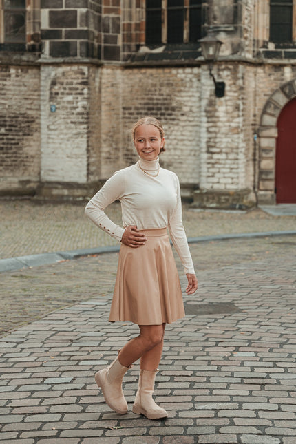 Beige klokkende lederlook rok